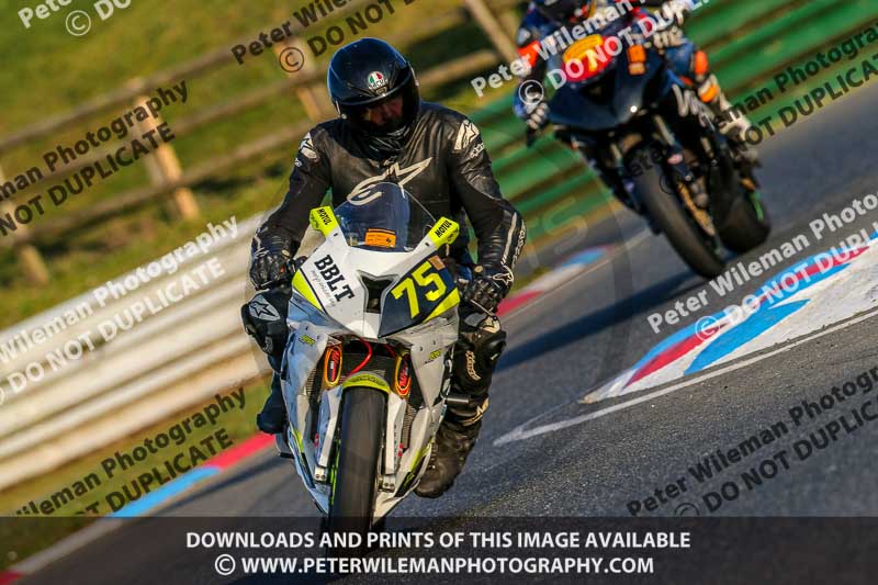 PJ Motorsport Photography 2018;enduro digital images;event digital images;eventdigitalimages;mallory park;mallory park photographs;mallory park trackday;mallory park trackday photographs;no limits trackdays;peter wileman photography;racing digital images;trackday digital images;trackday photos